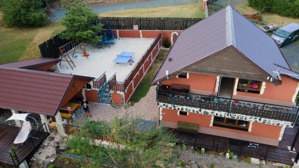 Apartmany U Dlouhana Kadan Exterior photo