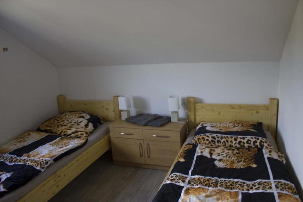 Apartmany U Dlouhana Kadan Exterior photo