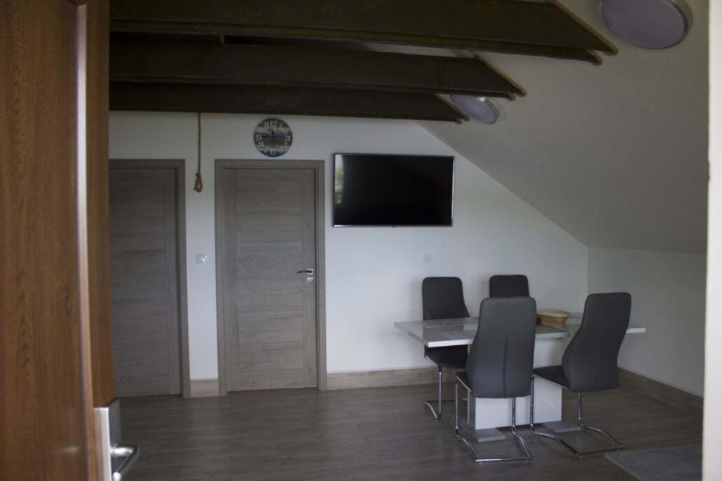 Apartmany U Dlouhana Kadan Exterior photo